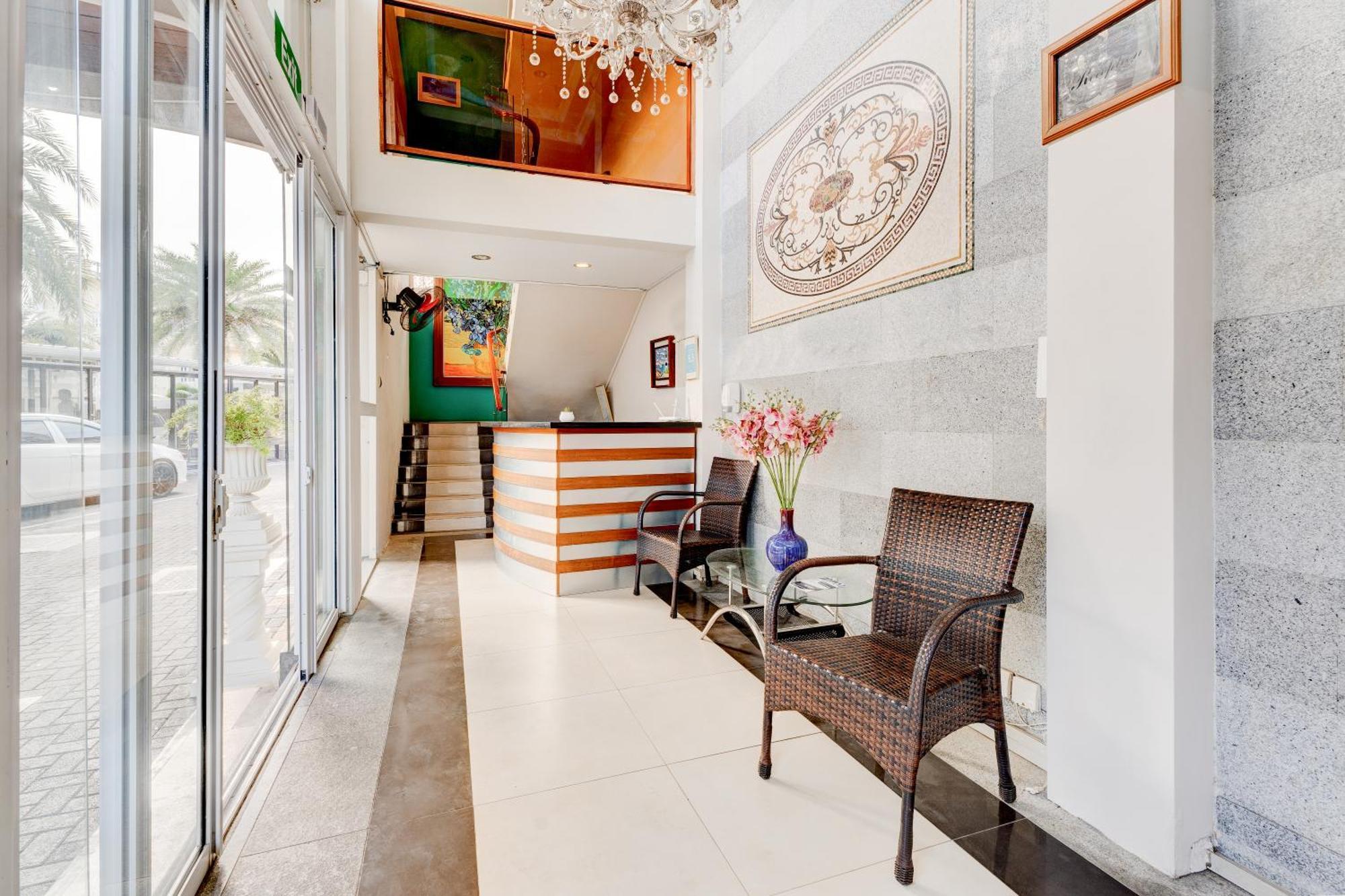 Pereybere Apartment With Breakfast And Private Balcony Pereybere Beach Dış mekan fotoğraf
